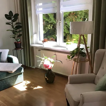 Apartment Wohnen Im Gruenen In *